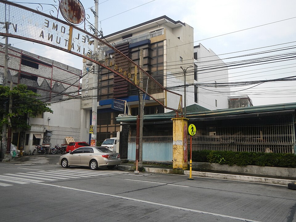 Maginhawa Street (Designated Sides)